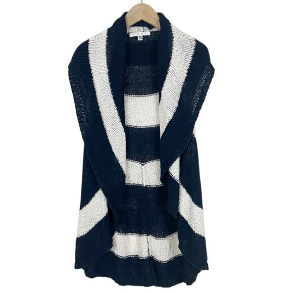 CAbi #679 Skipper Vest Cardigan Sweater Size XS Navy Blue and White Stripes - Picture 2 of 6